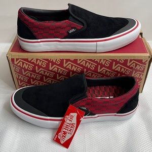 Vans men’s Slip on Pro Red black and white size 10